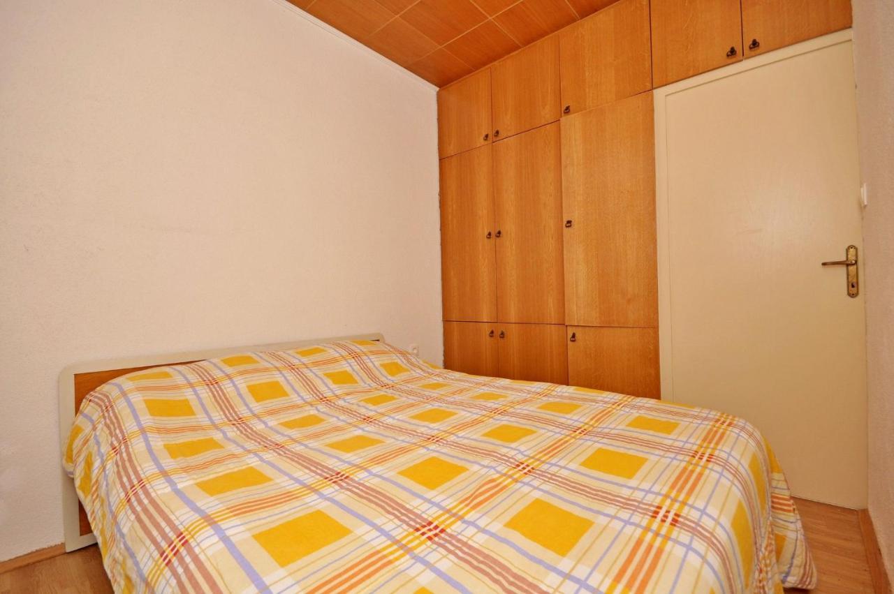Apartment Jakov Donji Okrug  Esterno foto