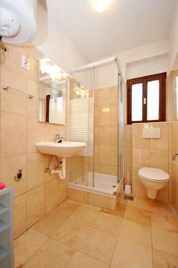 Apartment Jakov Donji Okrug  Esterno foto